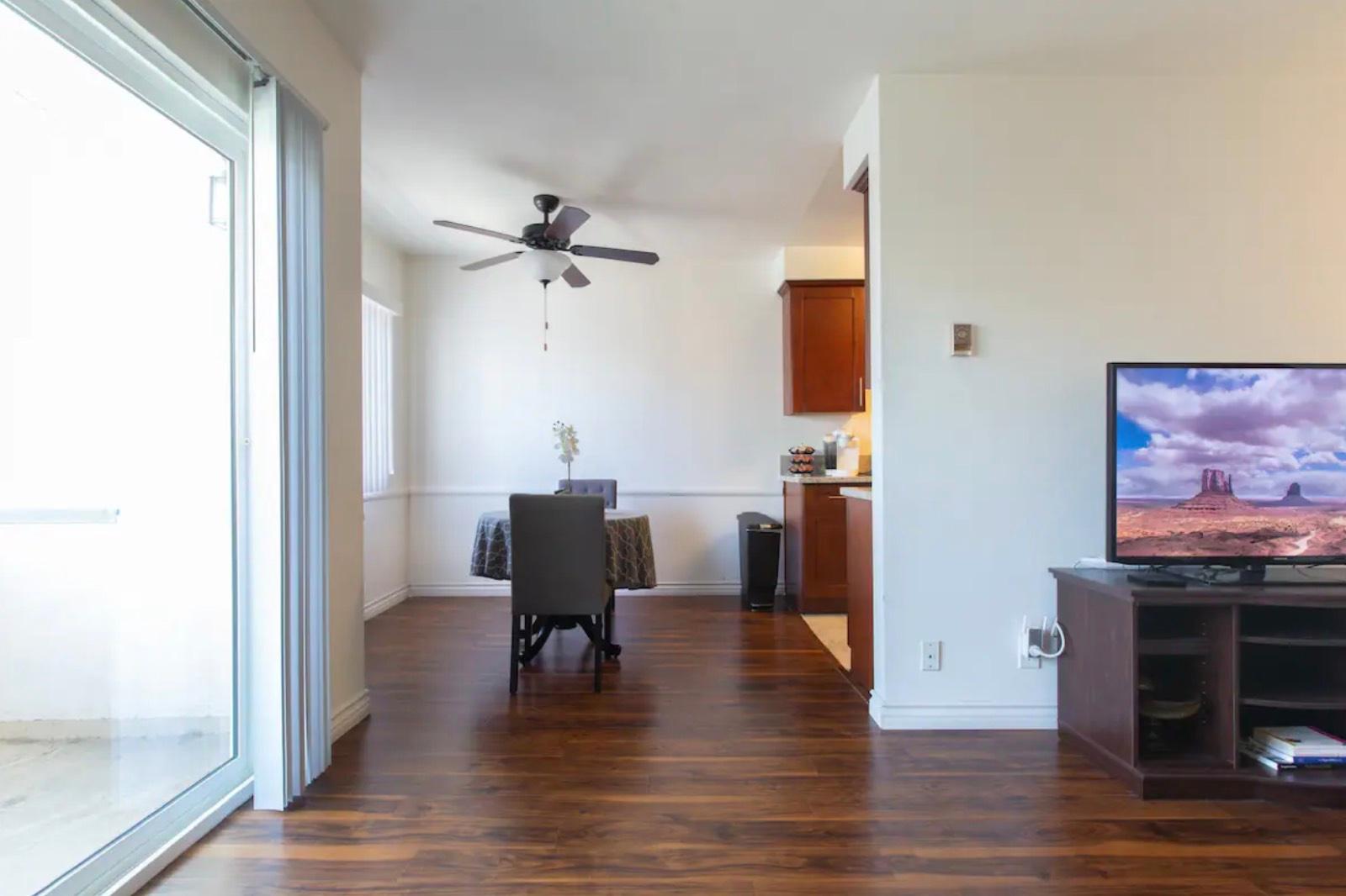 Jess's West LA Apartment Building — photo 6