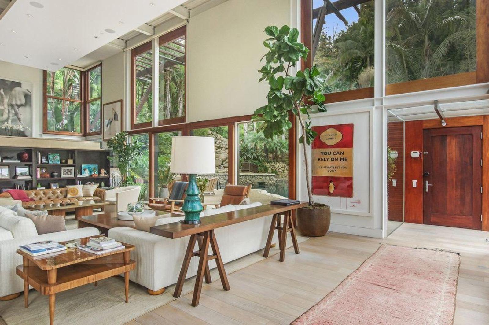 JG's Architectural Home — photo 5