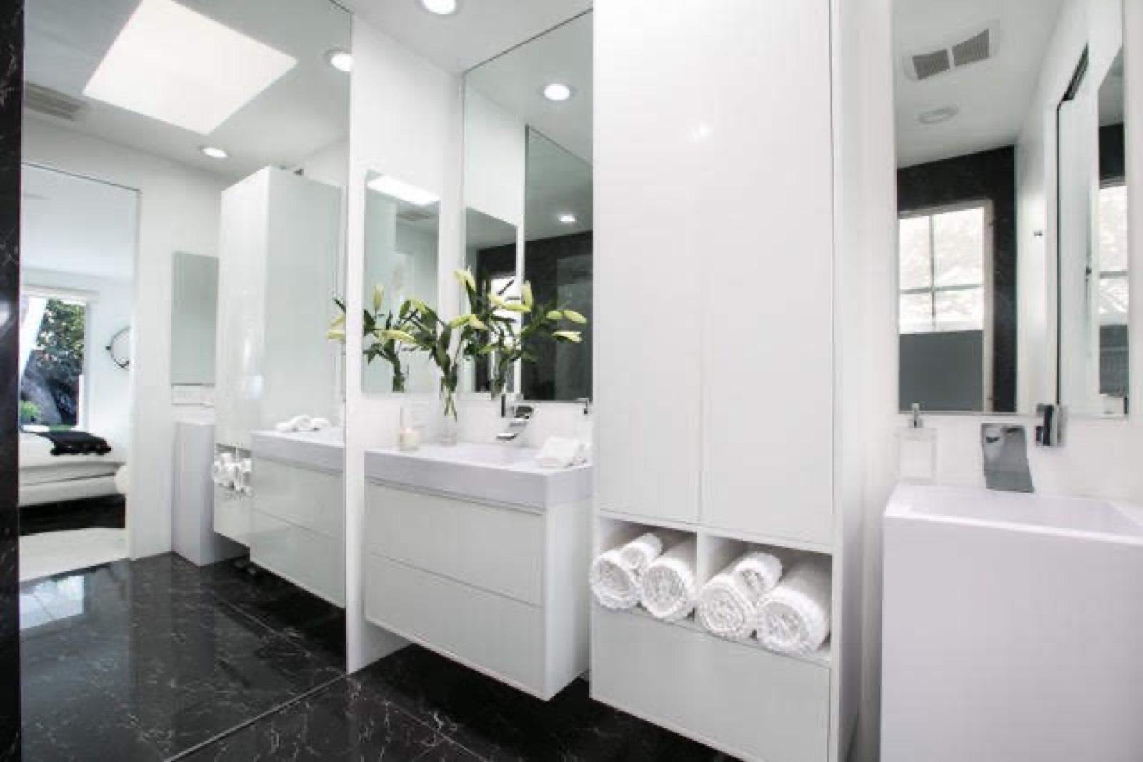 Jk's West Hollywood House — photo 3