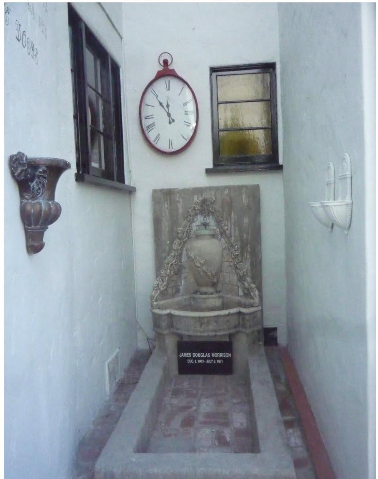 JM's Classic Spanish Apartment 11203 — photo 5