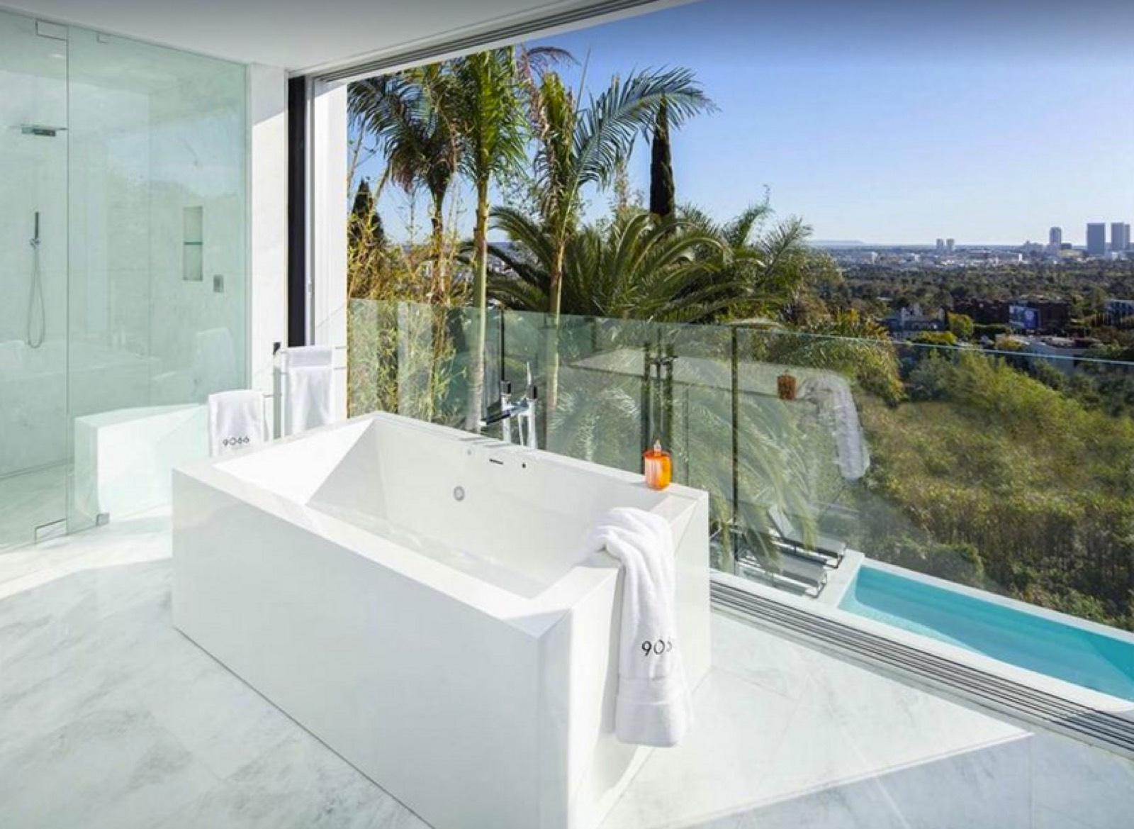 Jonathan Hollywood Hills House — photo 1