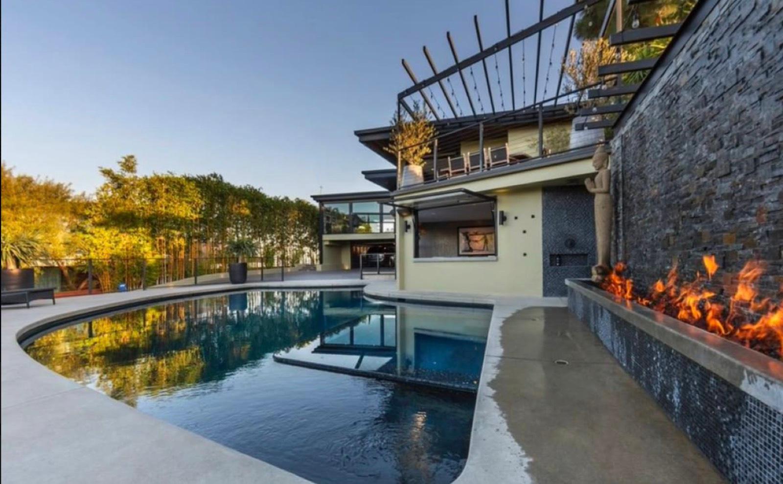 J's Epic View Home — photo 12