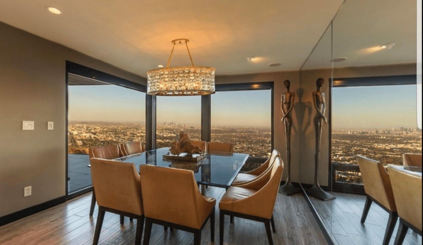 J's Epic View Home — photo 1