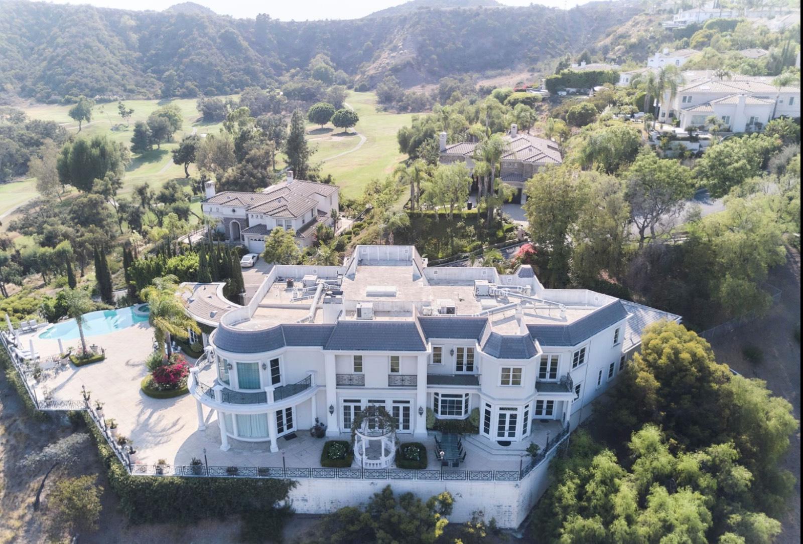 J's French View Villa Estate — photo 2