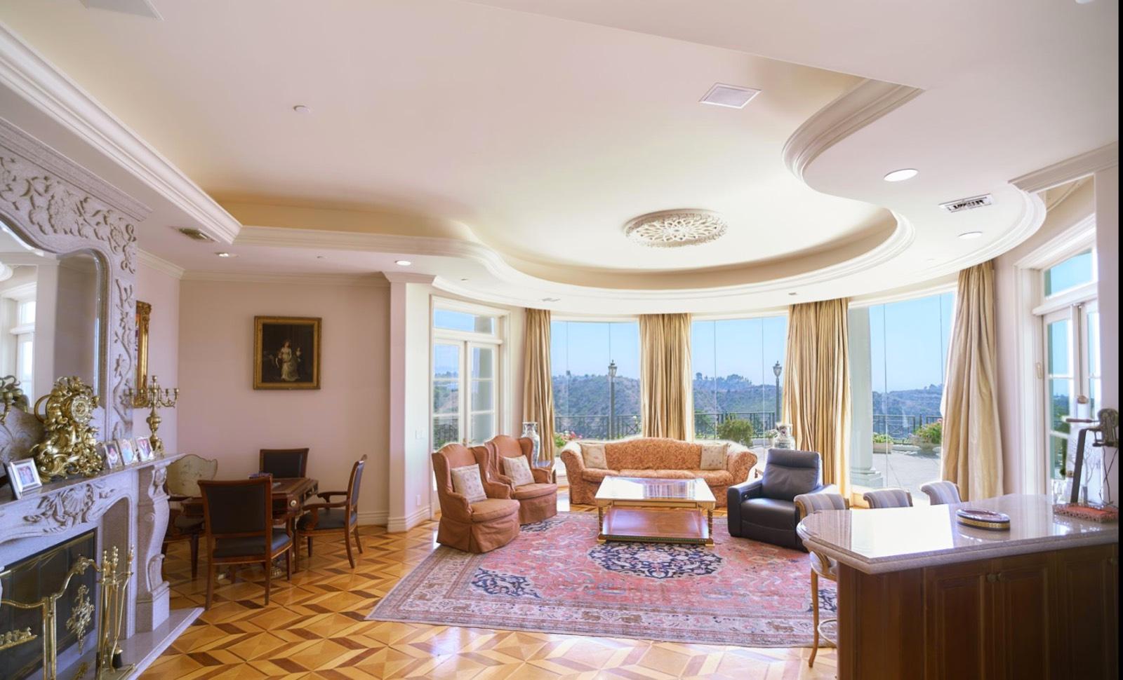 J's French View Villa Estate — photo 9