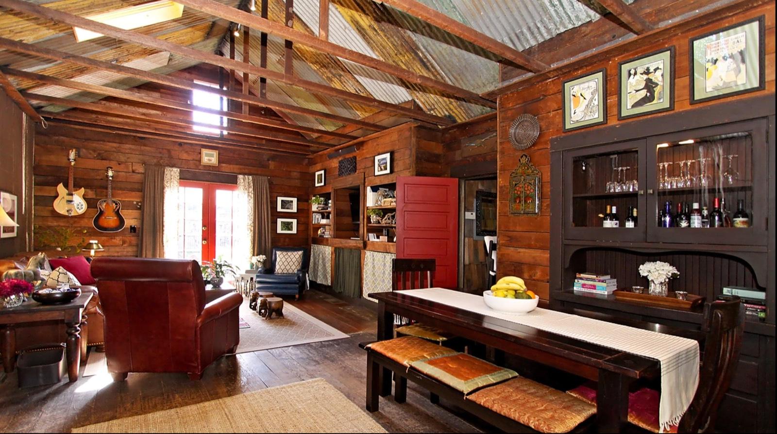 J's LA Cabin — photo 2