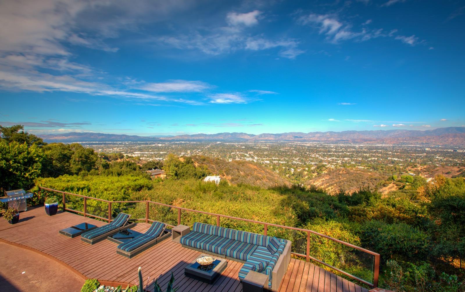 J's Mountain View Abode — photo 5