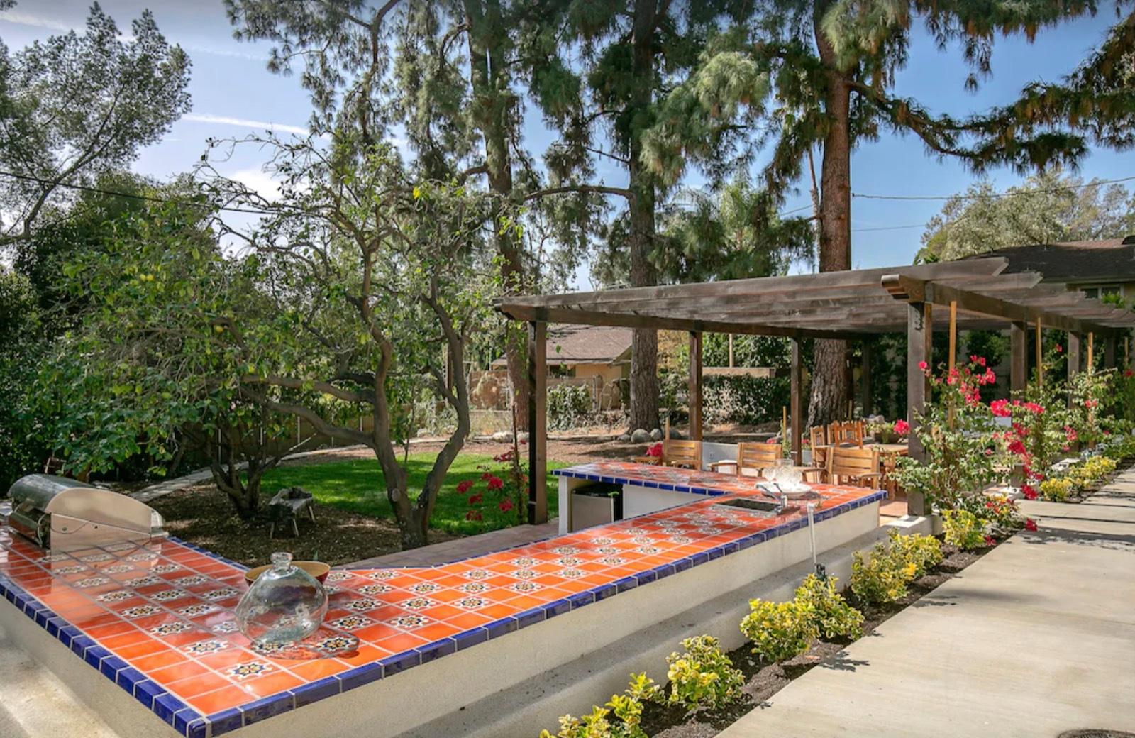 J's Spanish Villa Home — photo 10