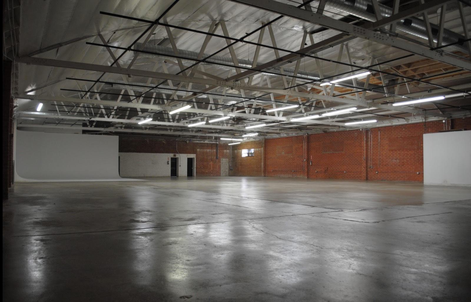 J's Studio warehouse — photo 1