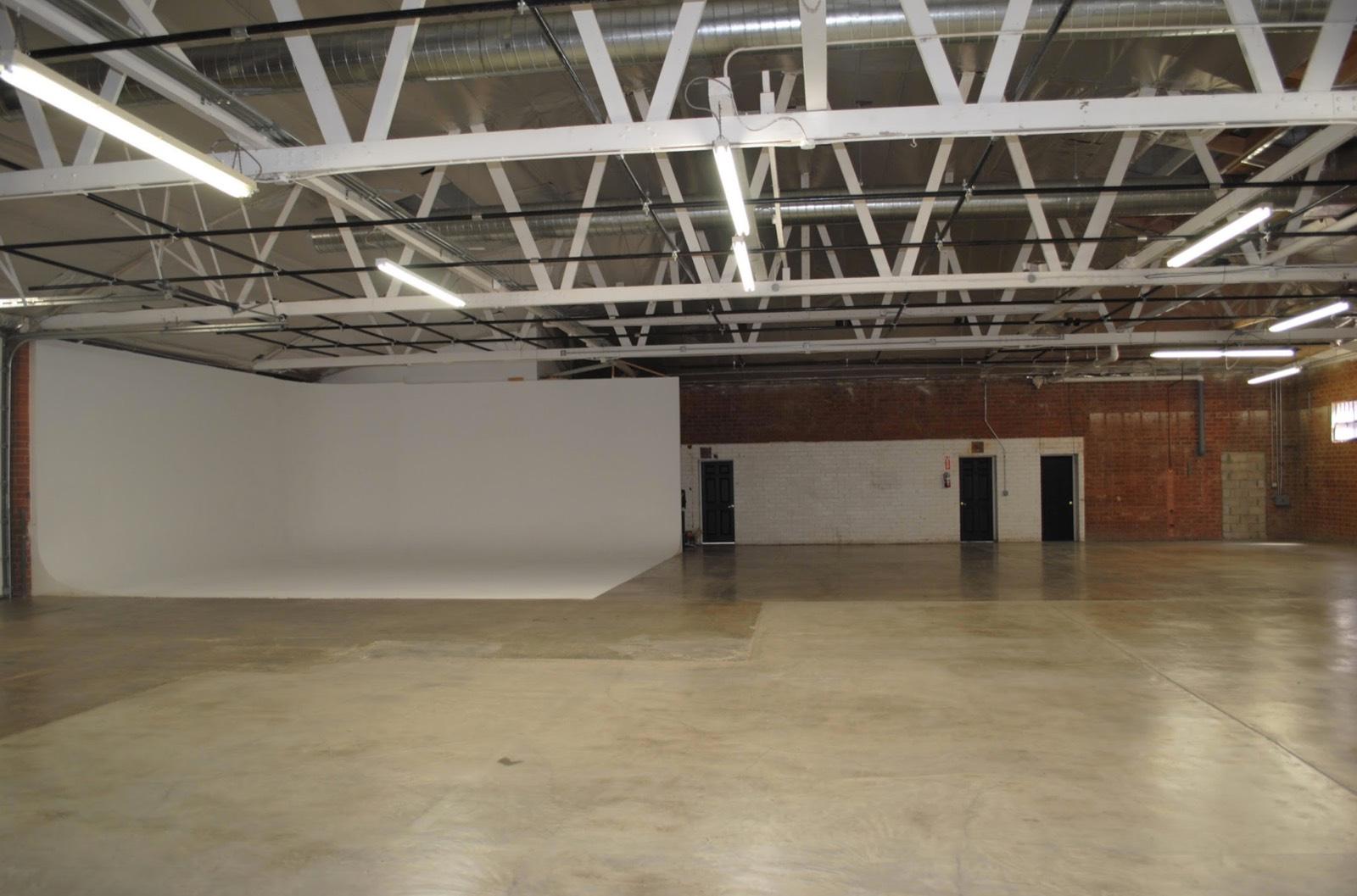 J's Studio warehouse — photo 2