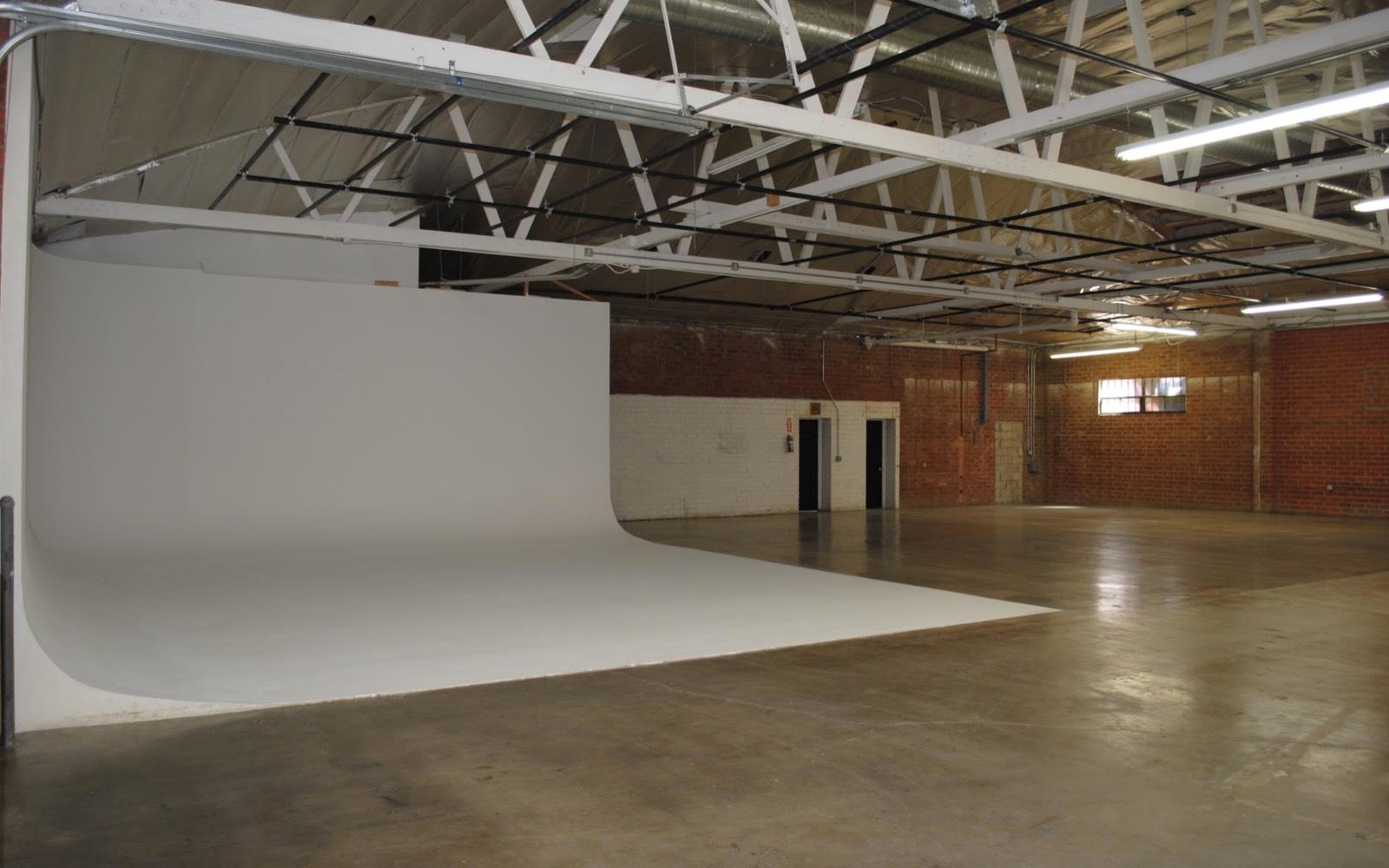 J's Studio warehouse — photo 6