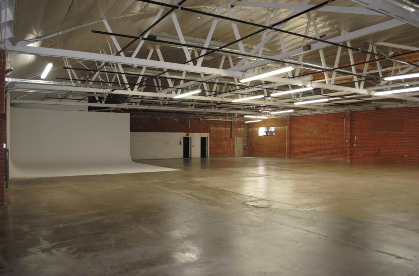 J's Studio warehouse — photo 7
