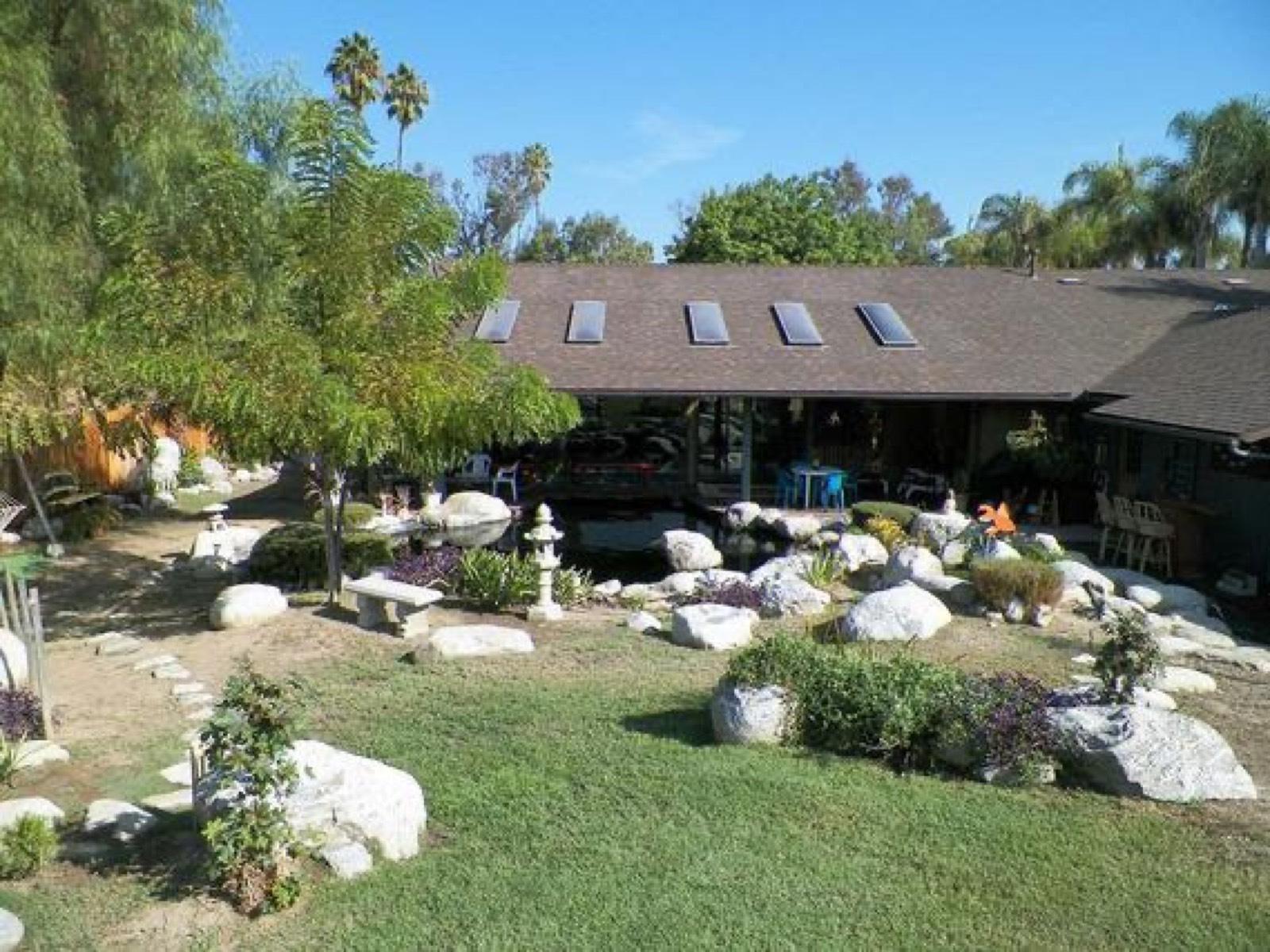 J's Valley Japanese Garden house — photo 1