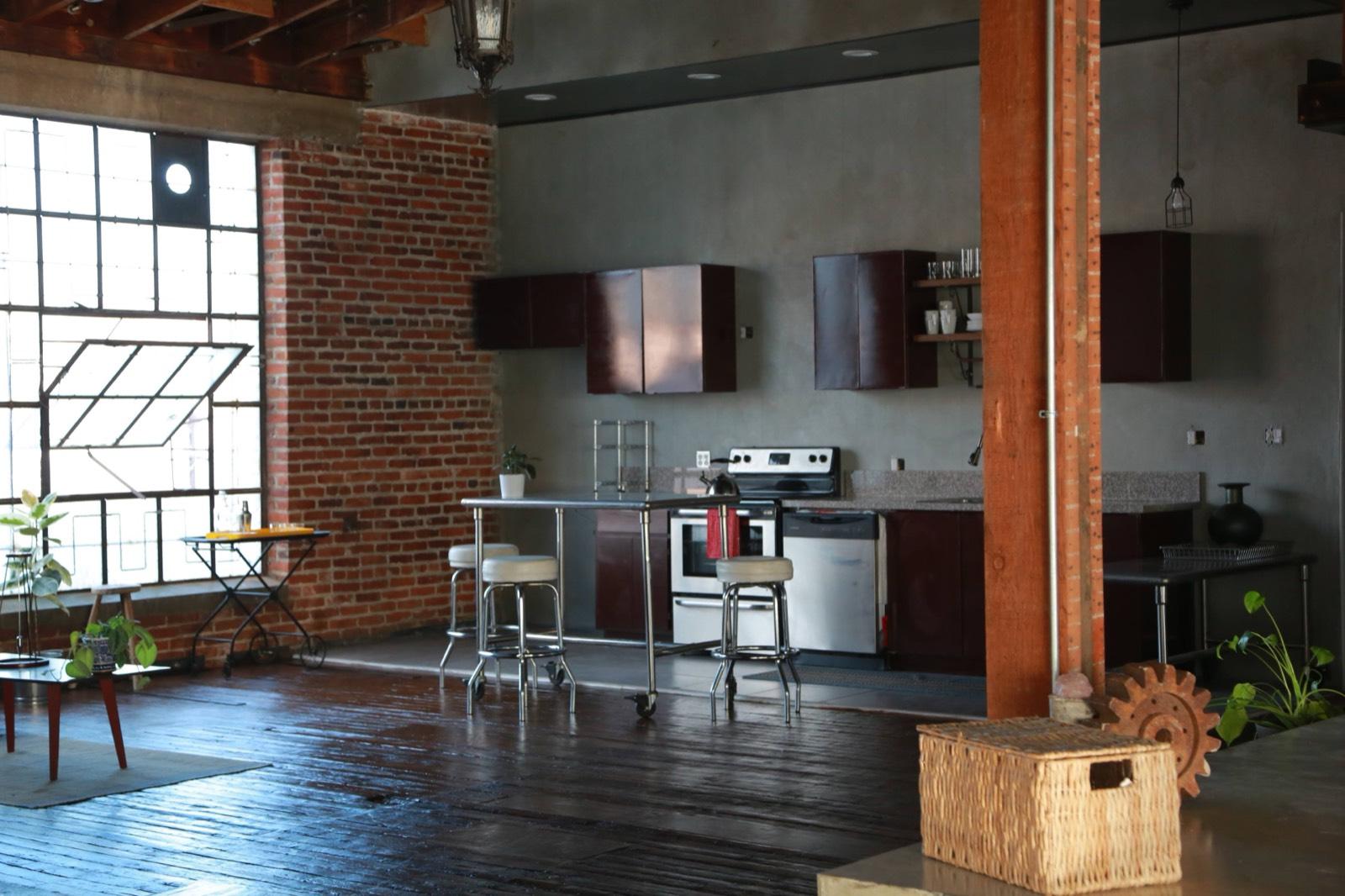 JT's Brick Studio A — photo 7