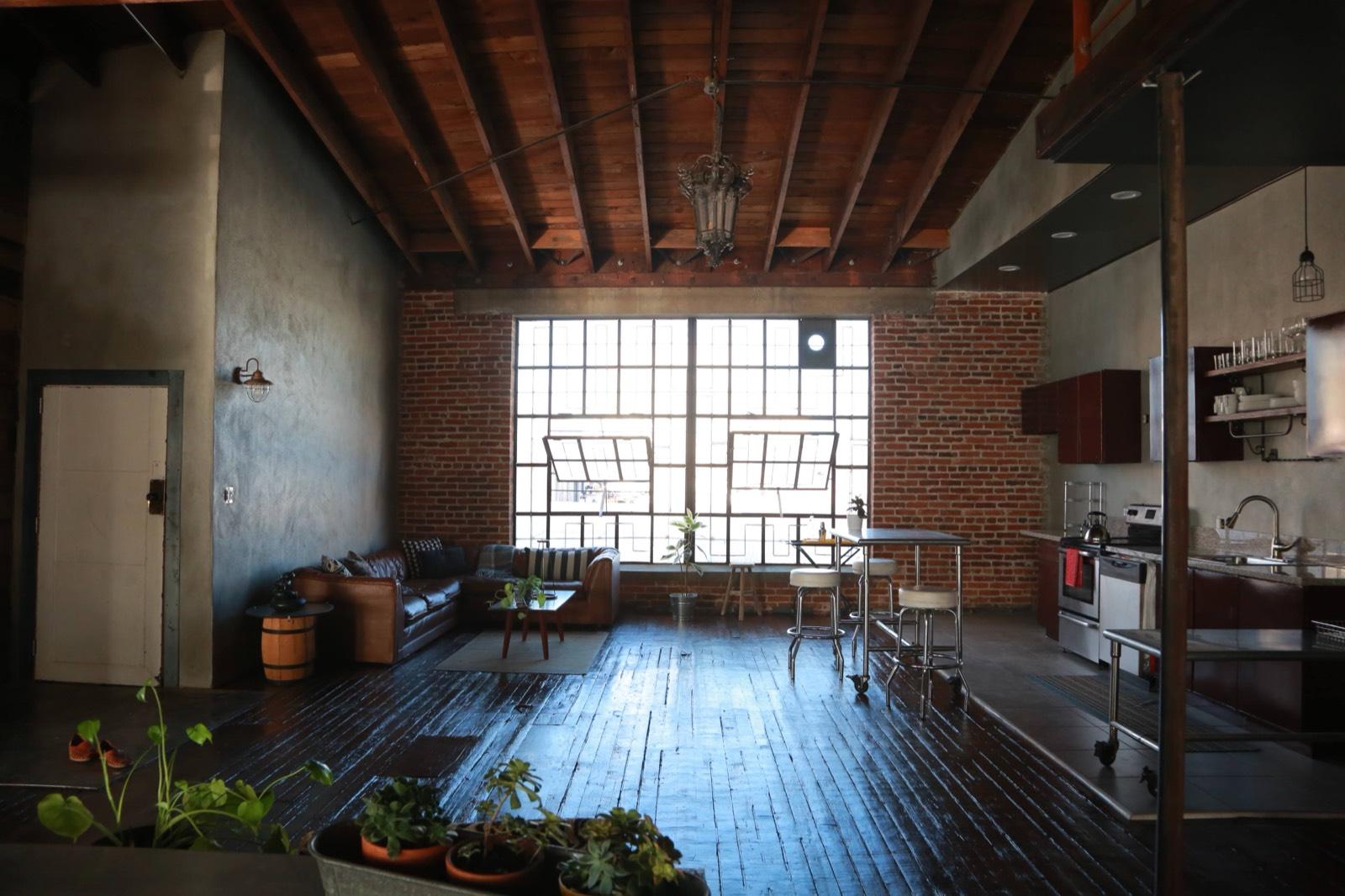 JT's Brick Studio A — photo 9