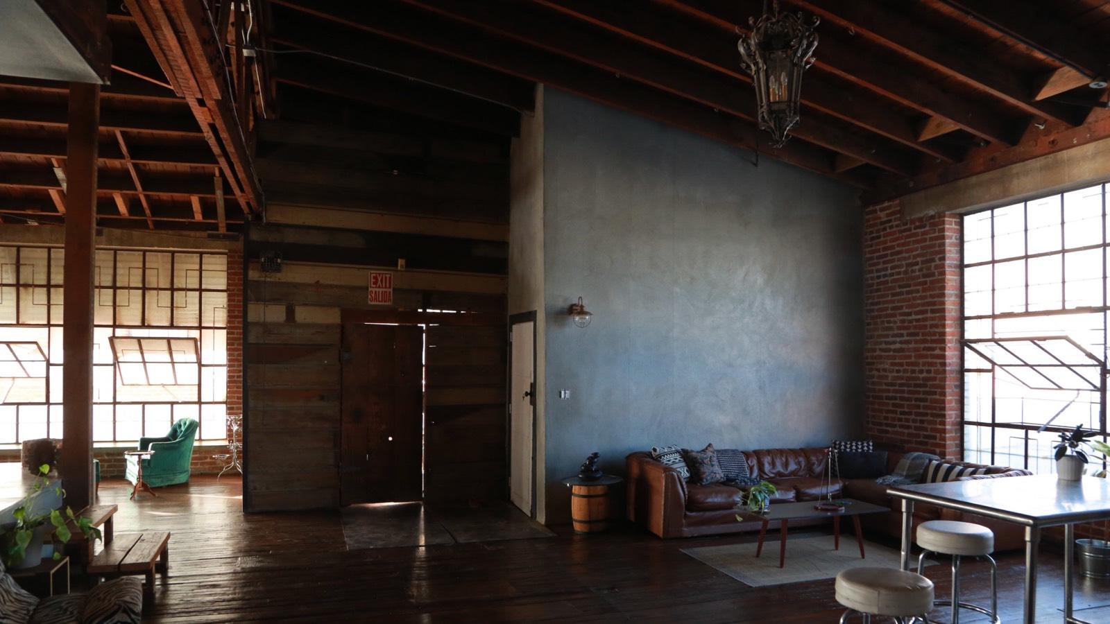 JV's Brick Loft — photo 3