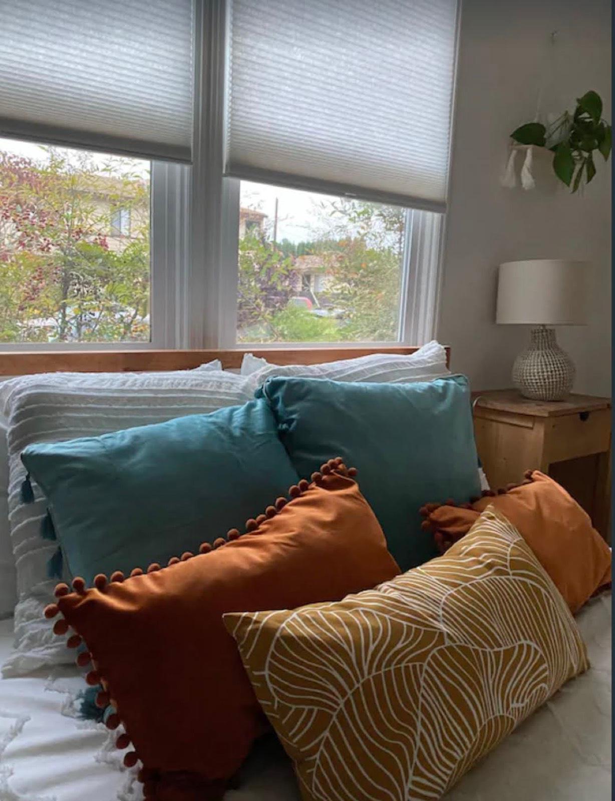 KG's Long Beach Bungalow — photo 10