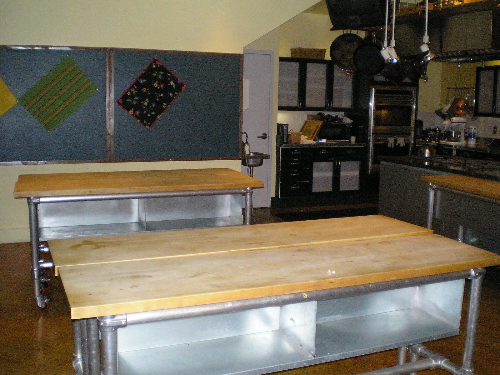 Kitchen for demo — photo 2