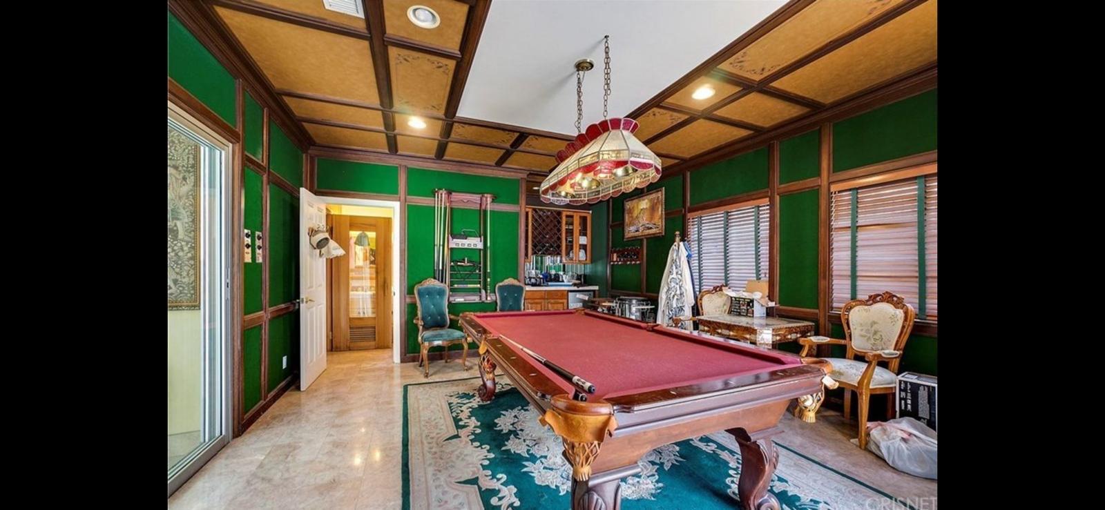 KL's Indoor Pool Home — photo 3