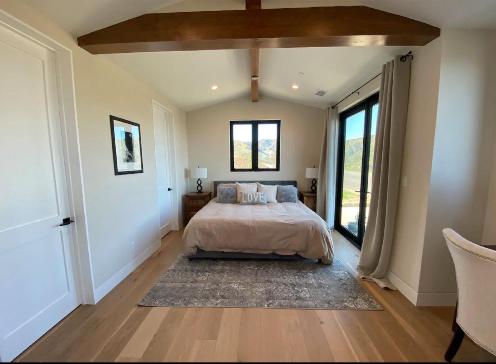 K's Architectural View Home — photo 5