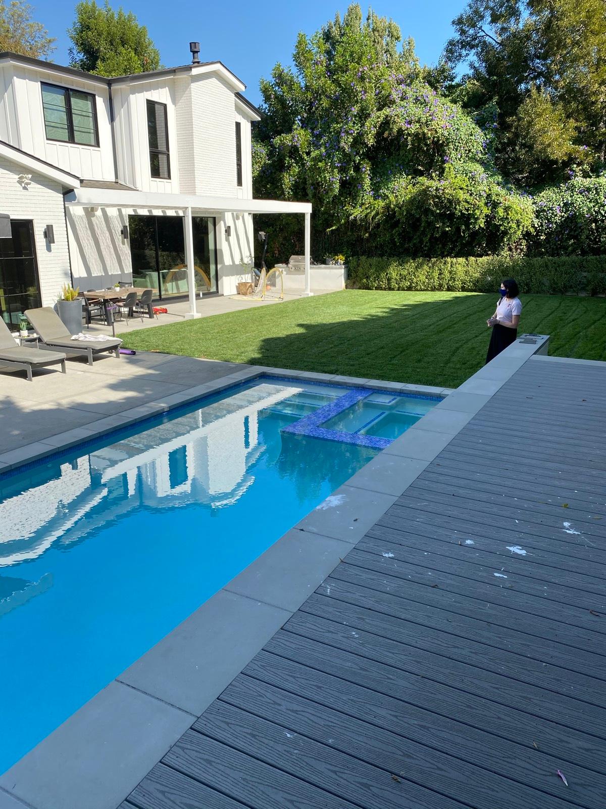 K's Elegant Modern Farmhouse — photo 2
