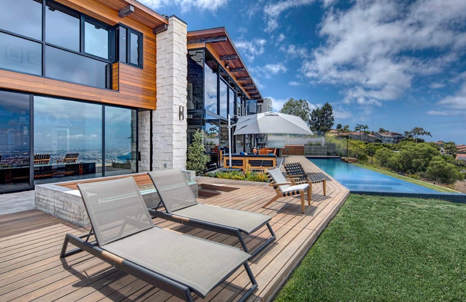 K's Modern Tech Ocean View — photo 4