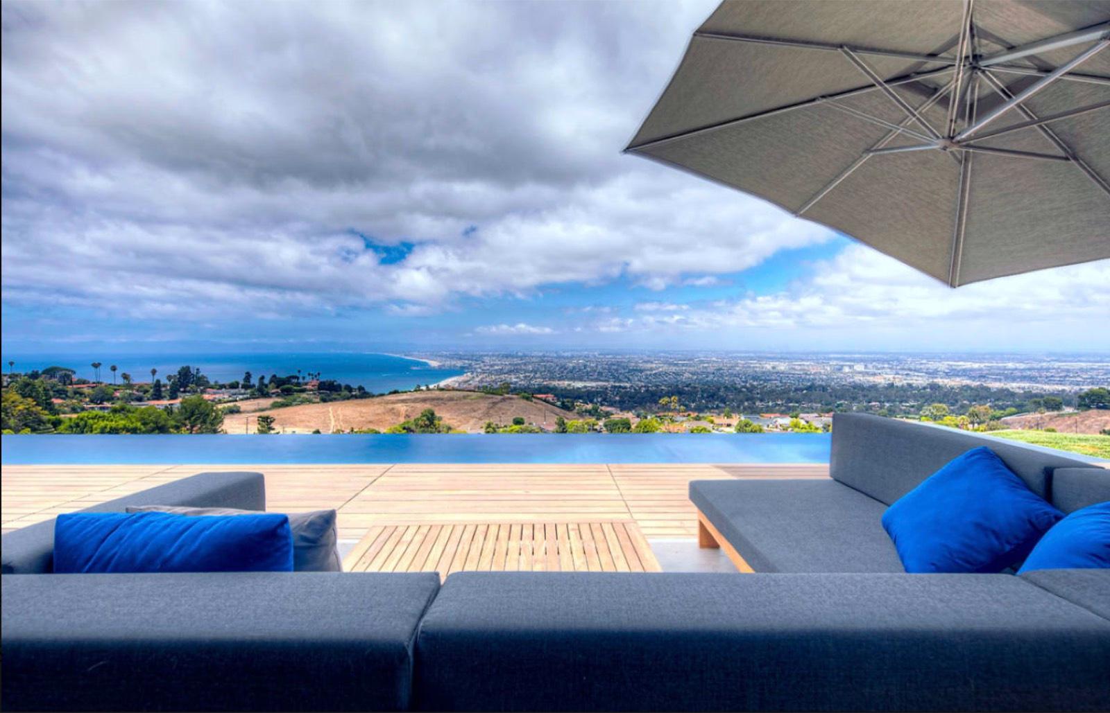 K's Modern Tech Ocean View — photo 6