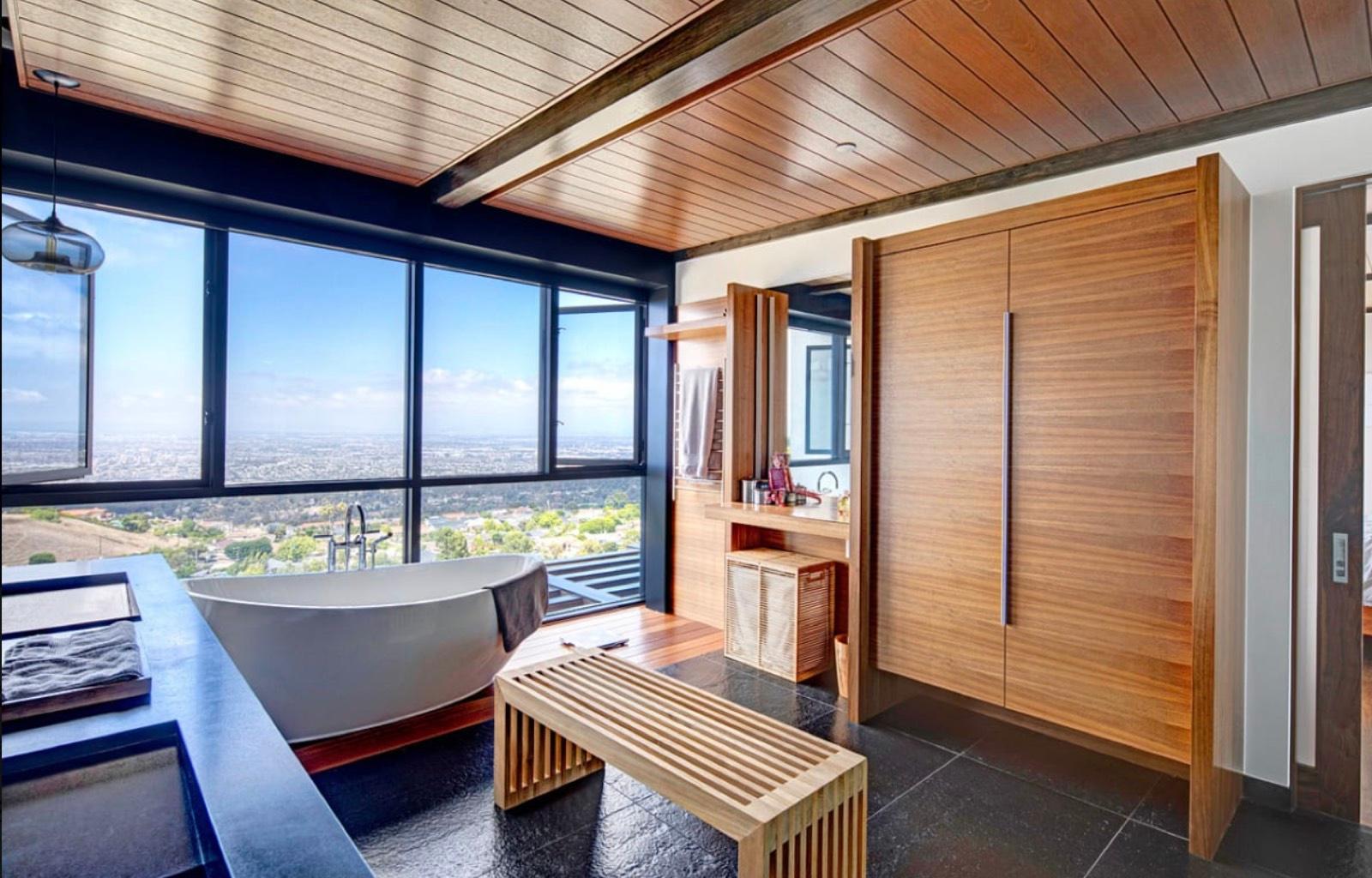 K's Modern Tech Ocean View — photo 7