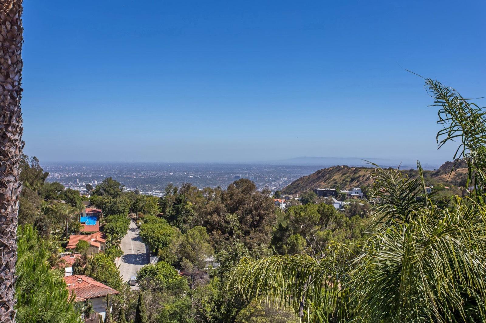 K's Mulholland House — photo 11