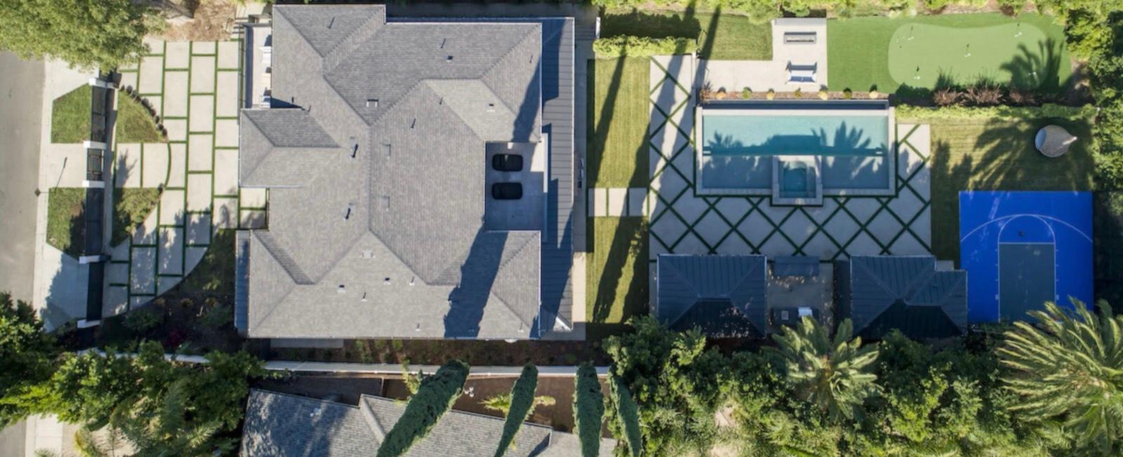 KT's Modern Grey Farmhouse — photo 5