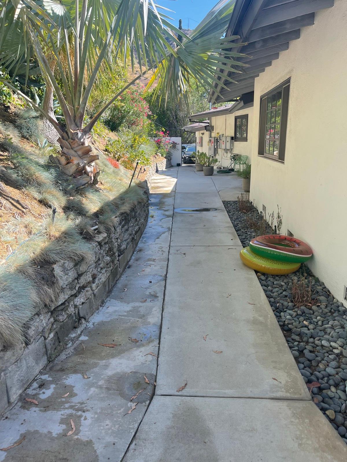 L's Bachelor View Home — photo 5