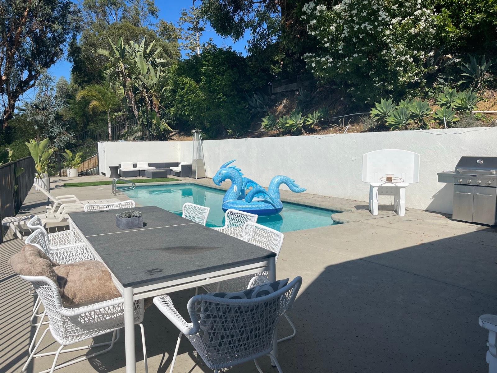 L's Bachelor View Home — photo 7