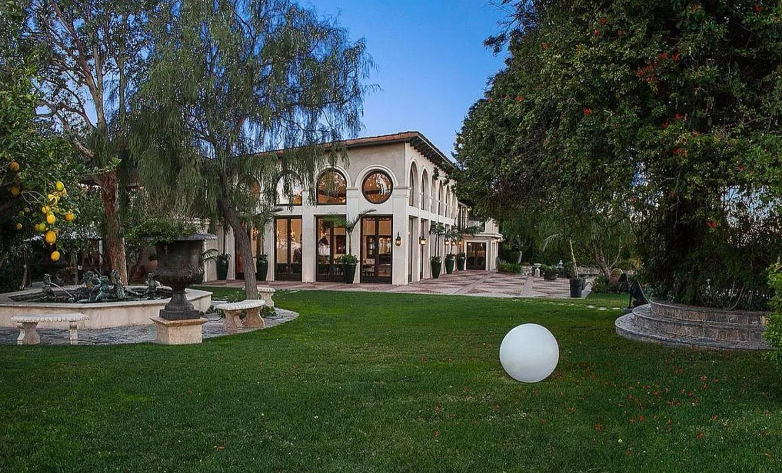 L's Historic View Mansion Estate — photo 11