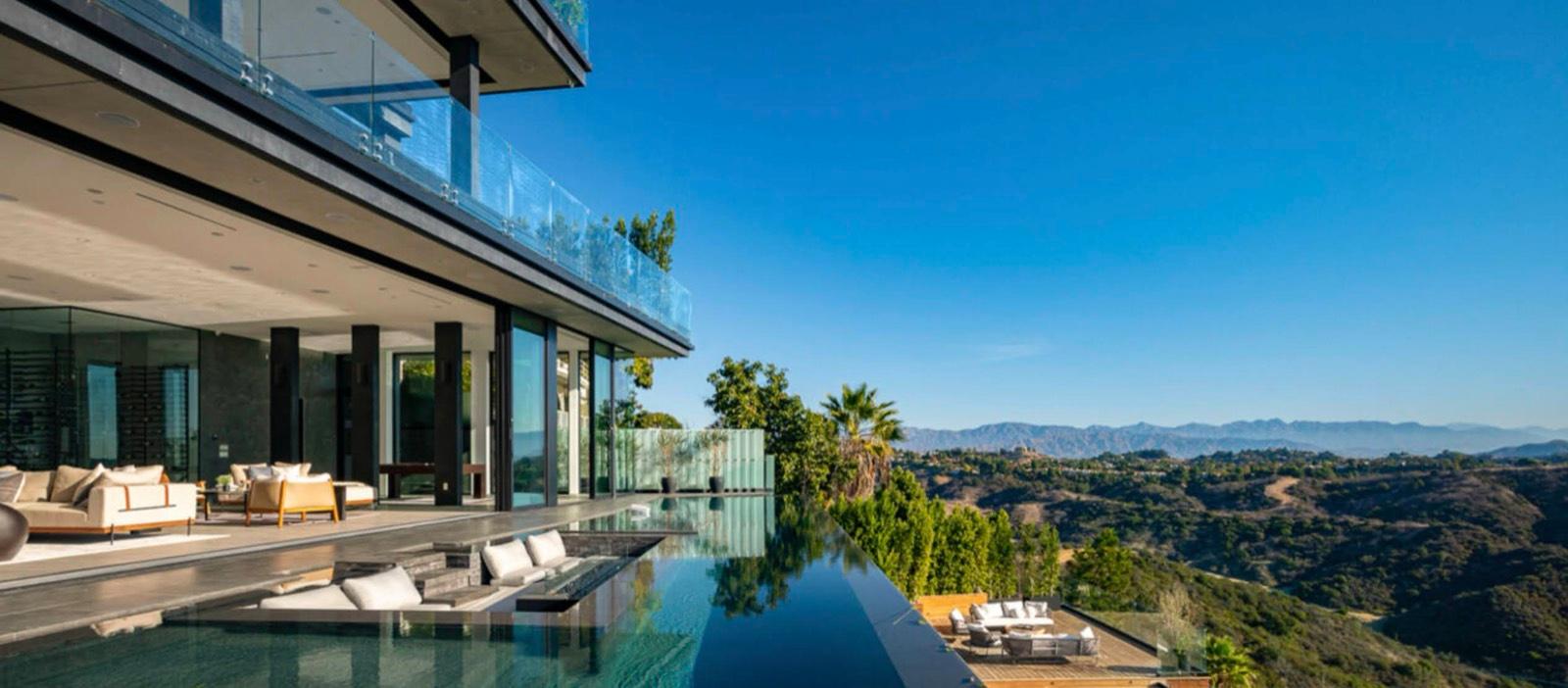 L's Modern Skyline Lake View — photo 7