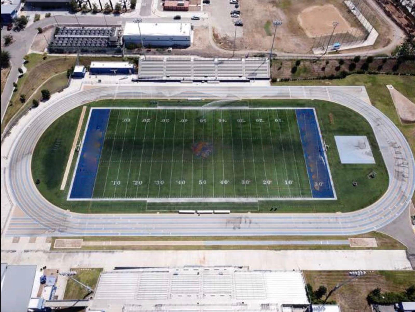 LA Football Field — photo 2