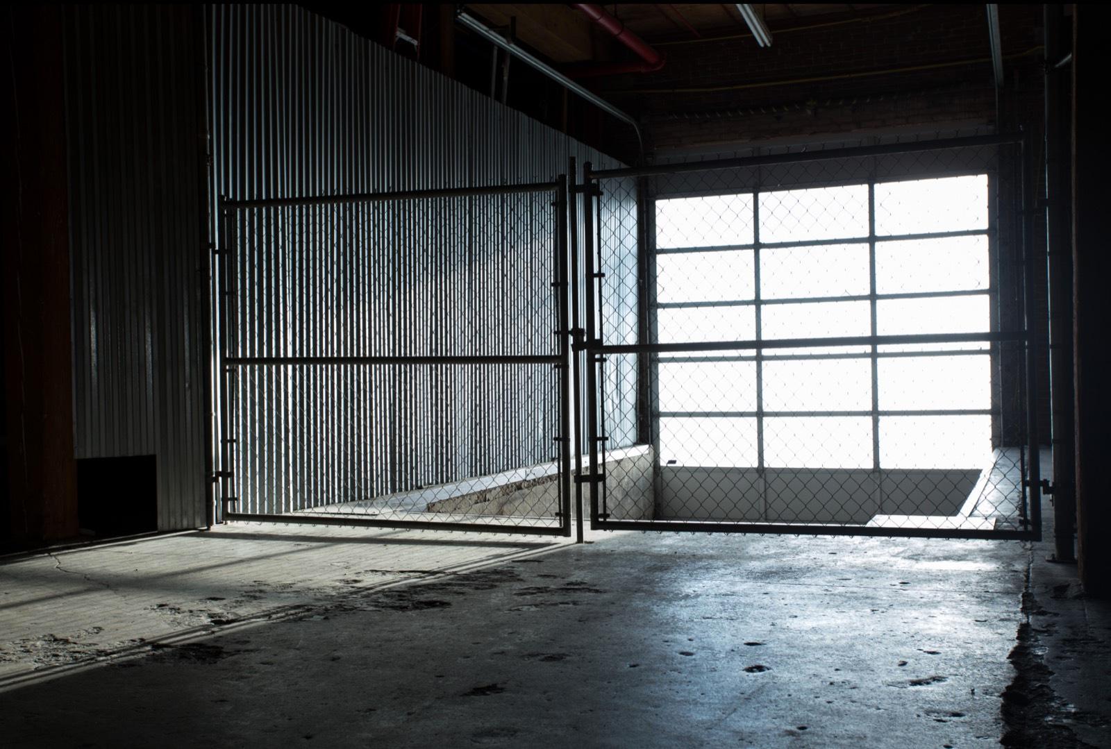 LA Warehouse — photo 4
