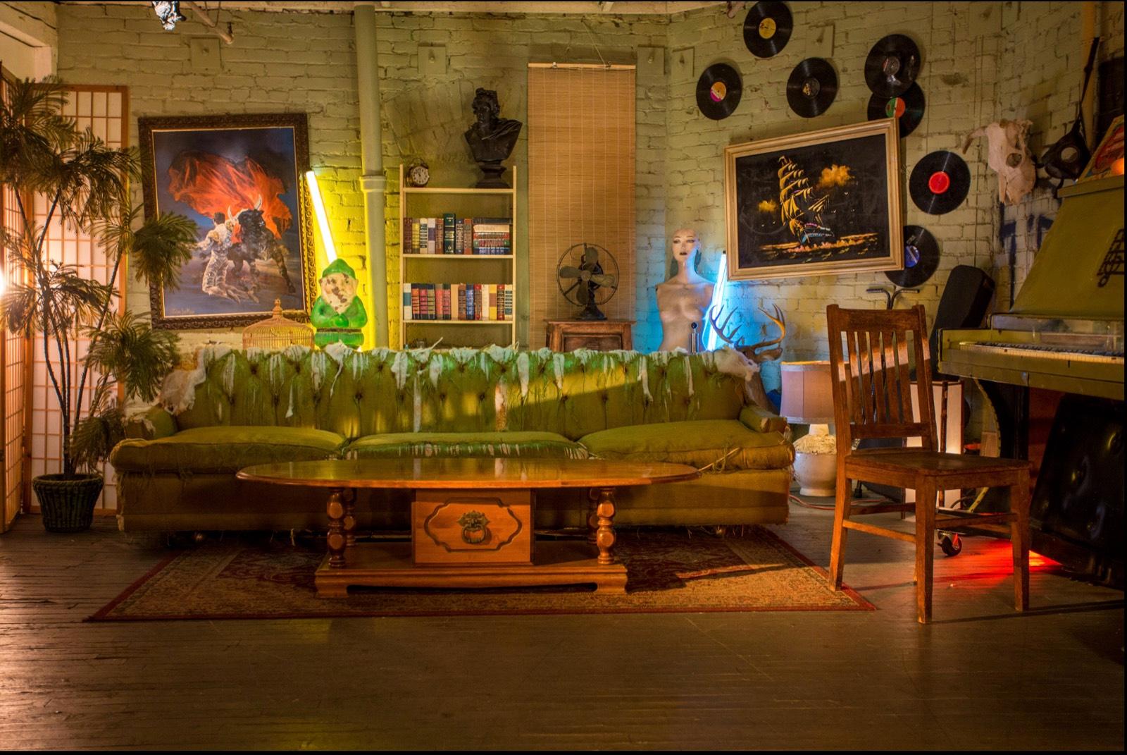 LA Warehouse — photo 7