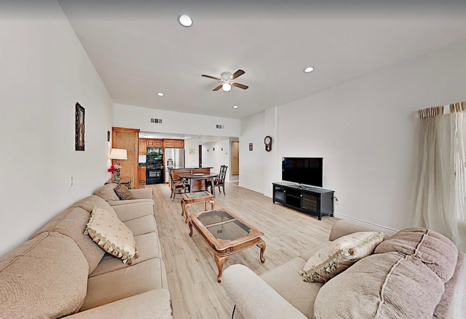Lakefront Hideaway — photo 4