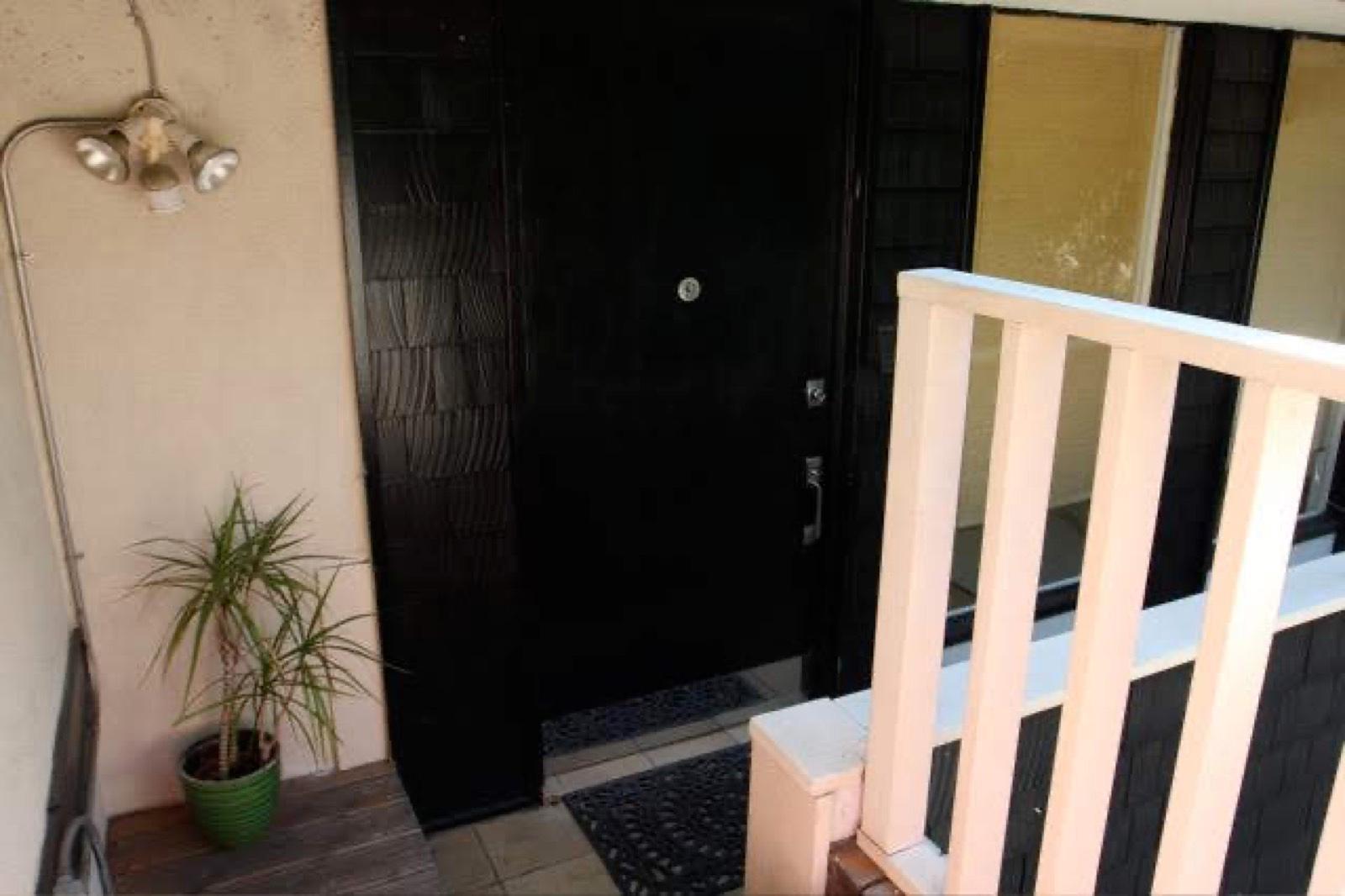 Laurel Canyon House — photo 8
