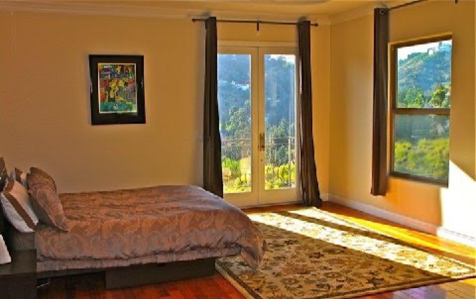 Laurel Canyon House — photo 3
