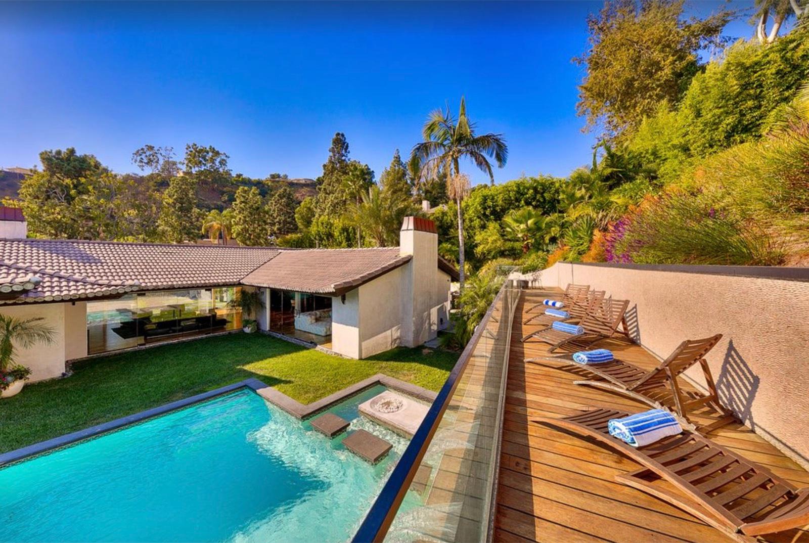 LH Trousdale Home — photo 1