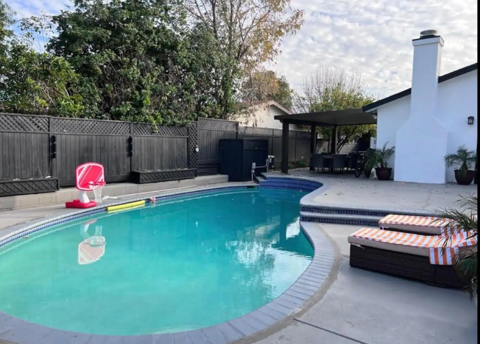 Lk Charming modern home — photo 12