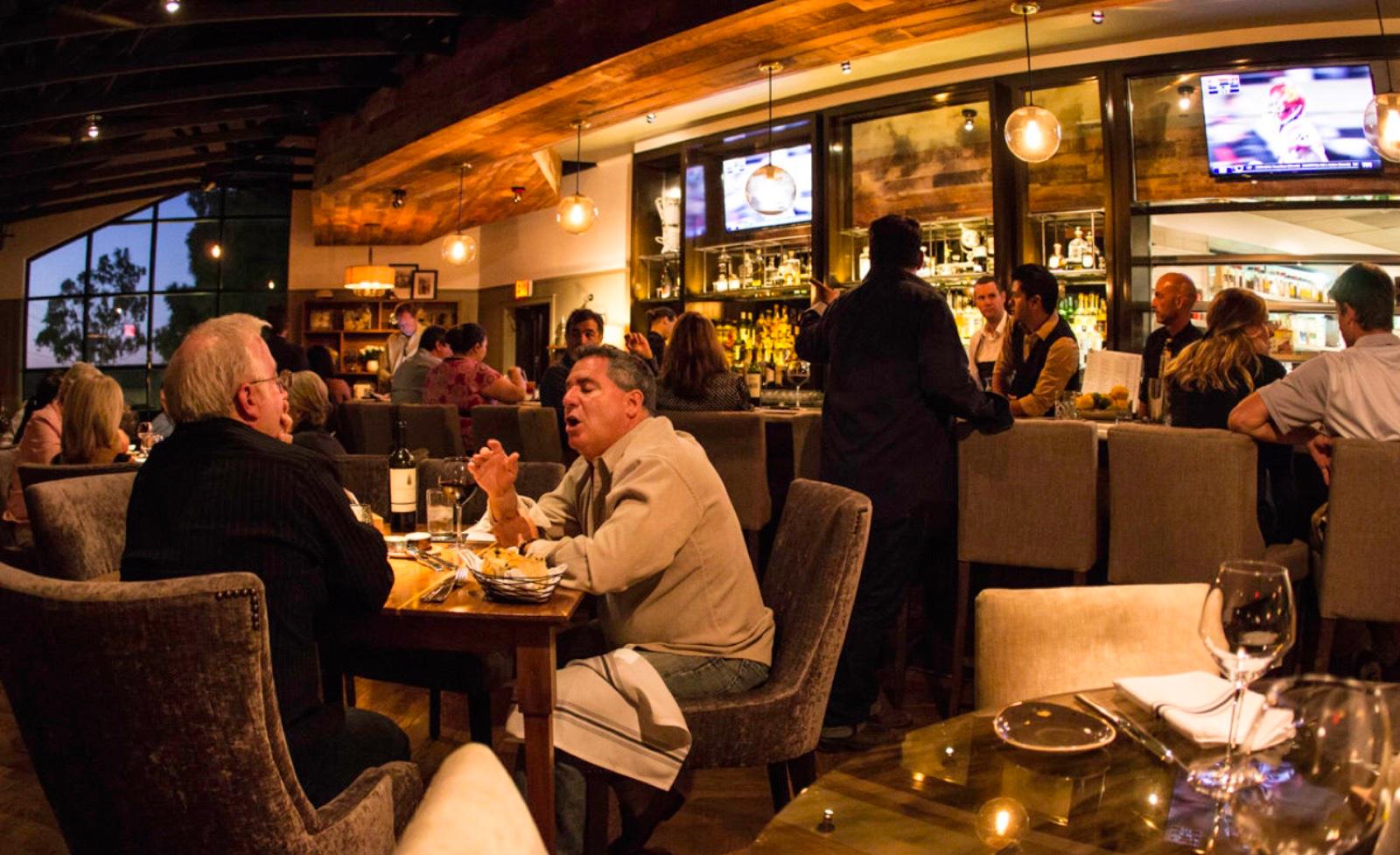 Lous Italian Restaurant — photo 6