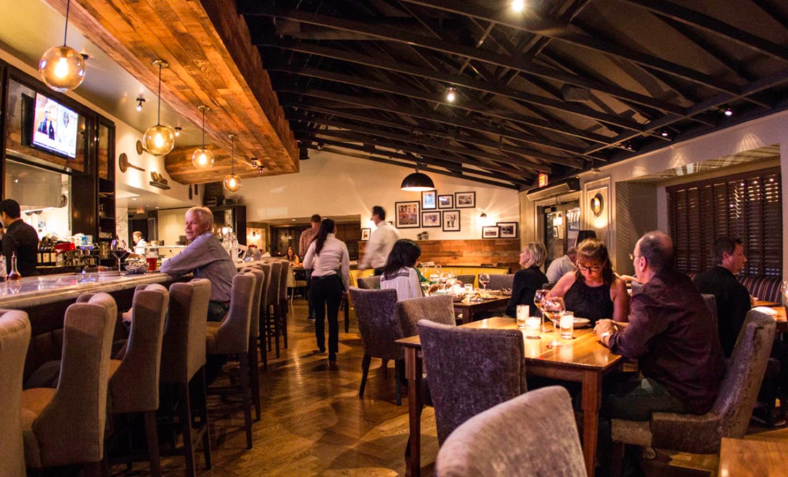 Lous Italian Restaurant — photo 8