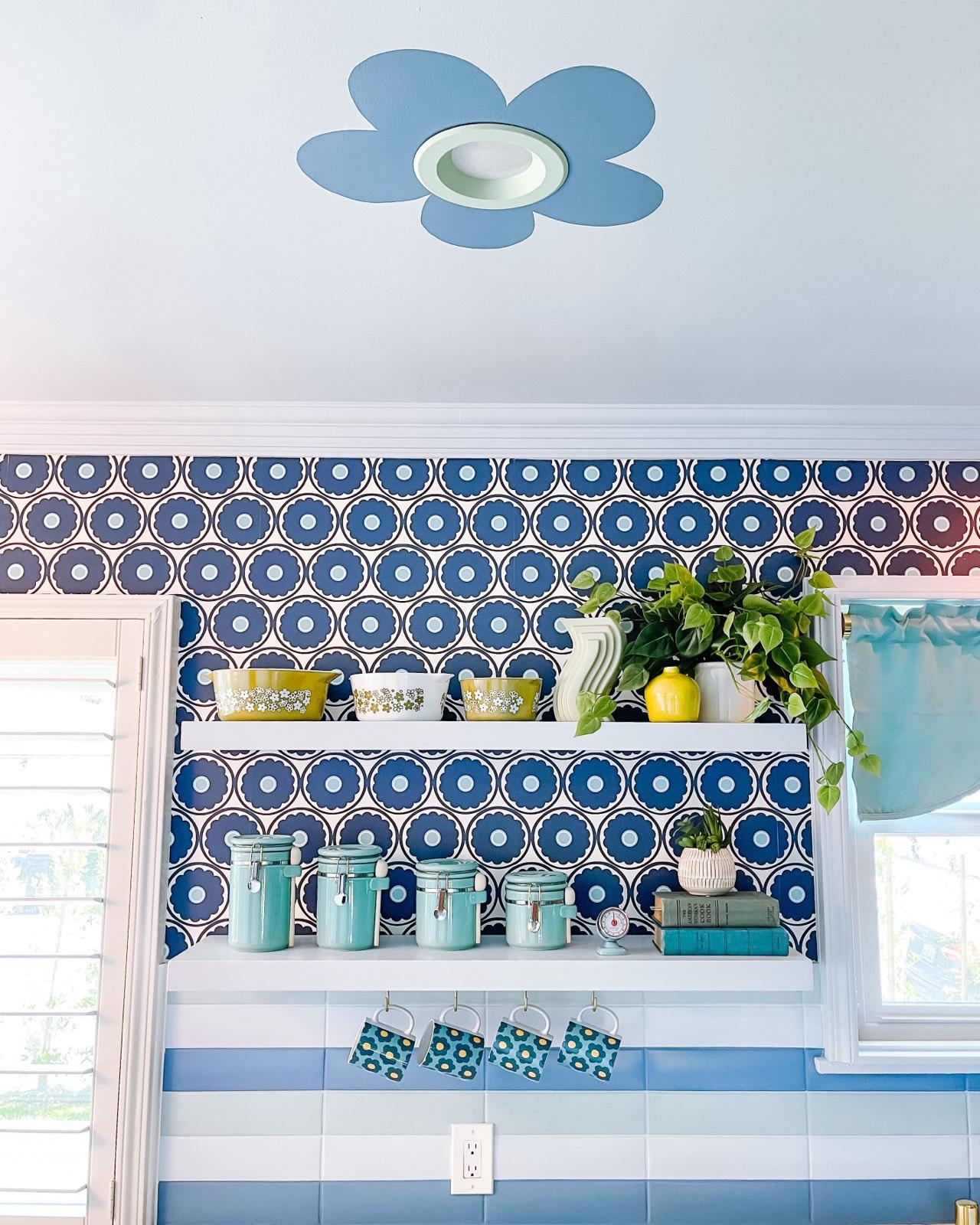 LP's Colorful 70's Retro Home — photo 9