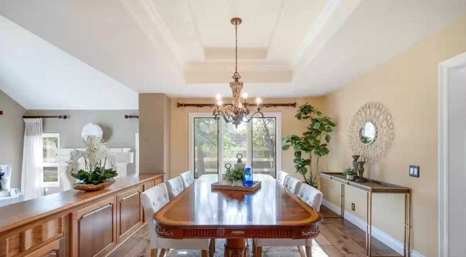 L's Bright Modern Ranch House — photo 7