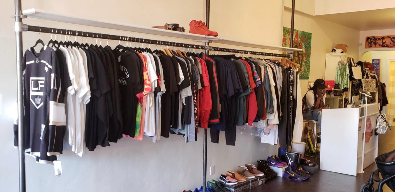 L's Clothing Boutique — photo 2