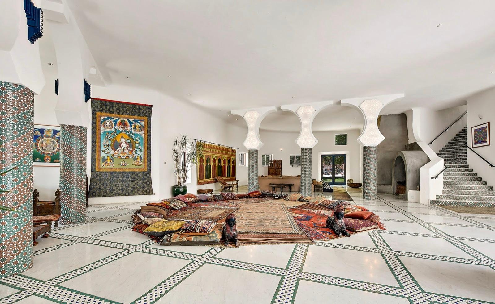 L's Dreamy Moroccan Mansion — photo 1