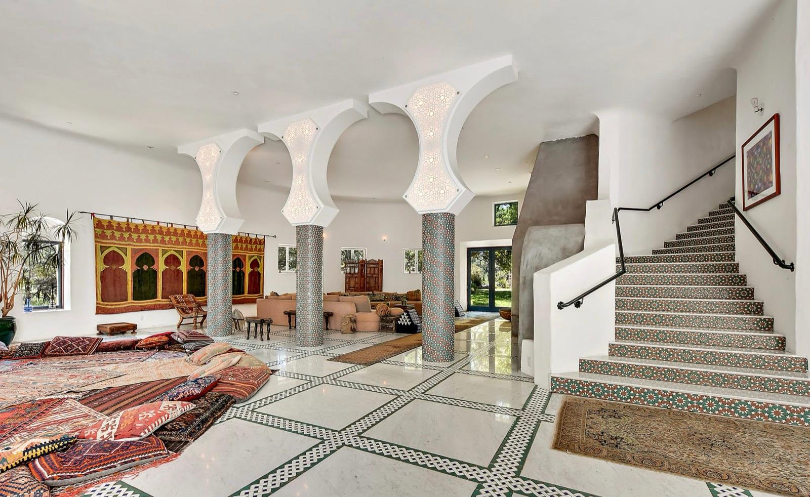 L's Dreamy Moroccan Mansion — photo 12