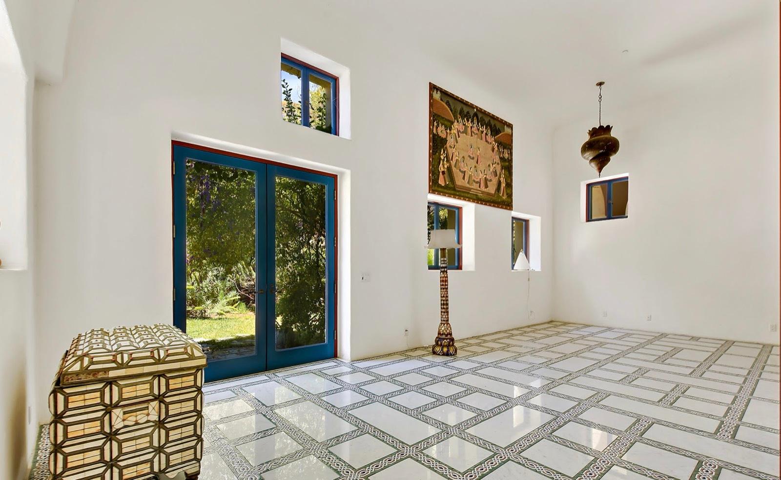L's Dreamy Moroccan Mansion — photo 7